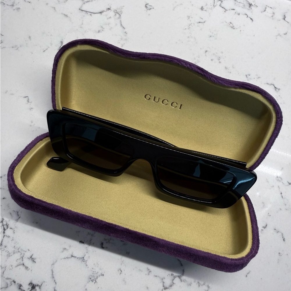 Gucci Dark Rectangular Sunglasses - image 10